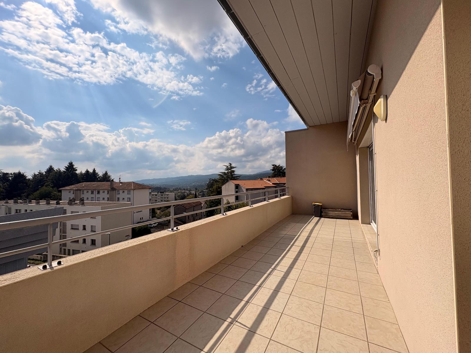 appartement 3 pièces - AUBENAS