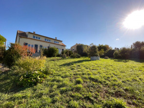 Maison en Location à Villeneuve-de-berg / 6 pièces 127m2