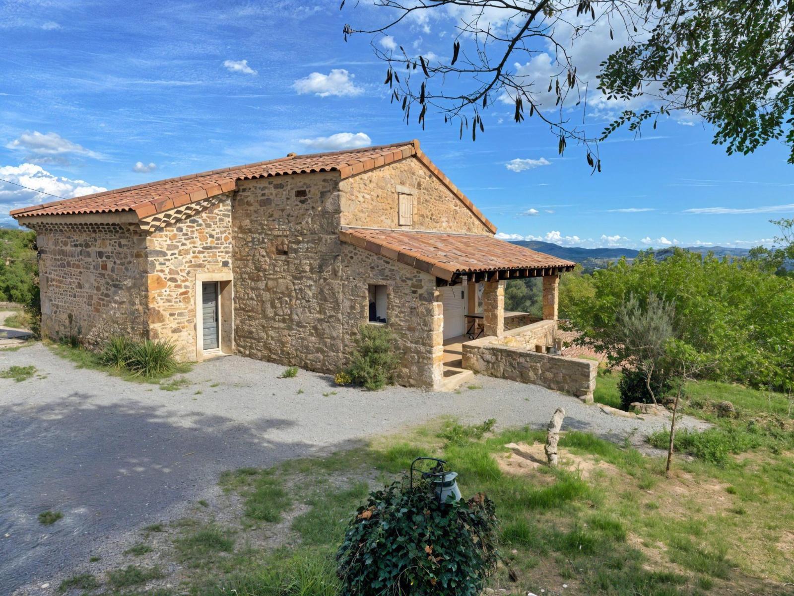maison 3 pièces - AUBENAS